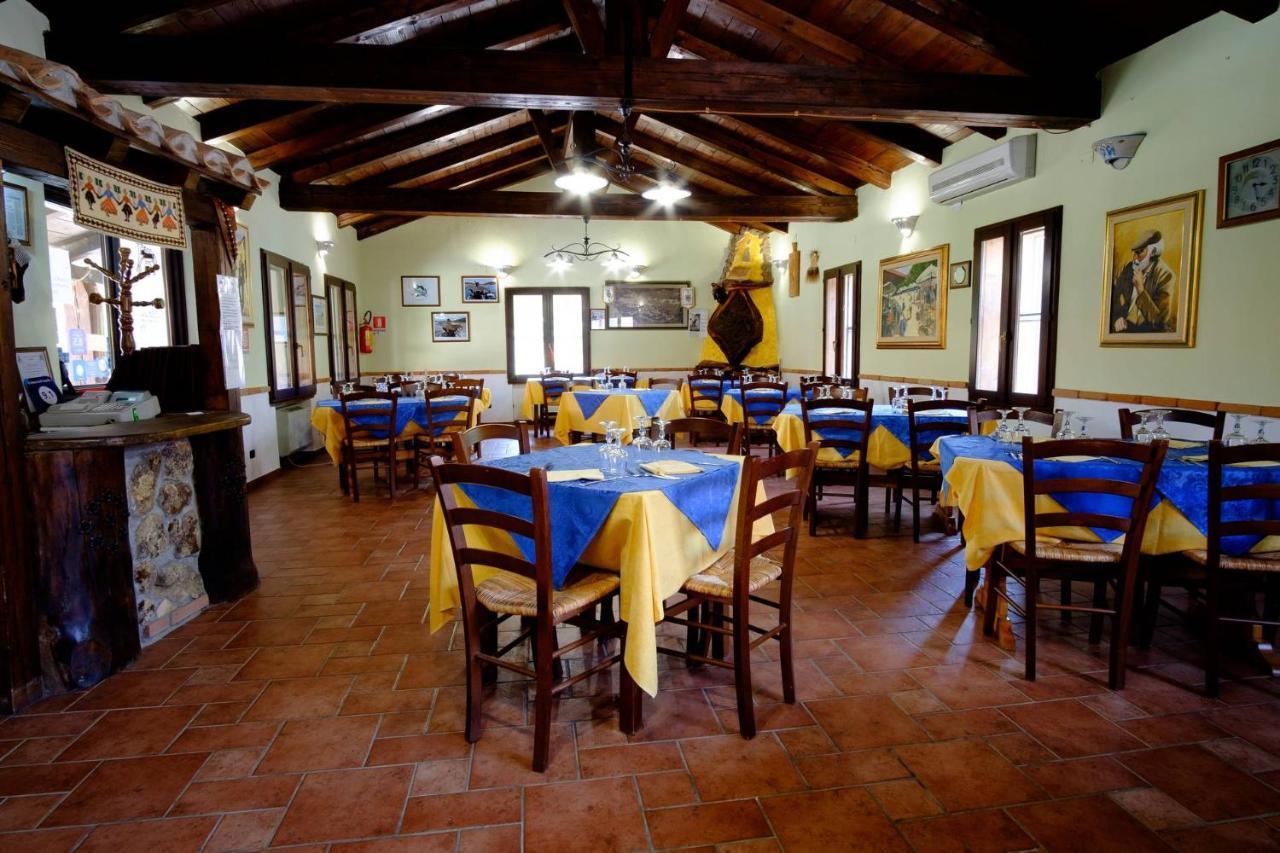 Hotel Il Nido Dell'Aquila Villanova Strisaili Kültér fotó